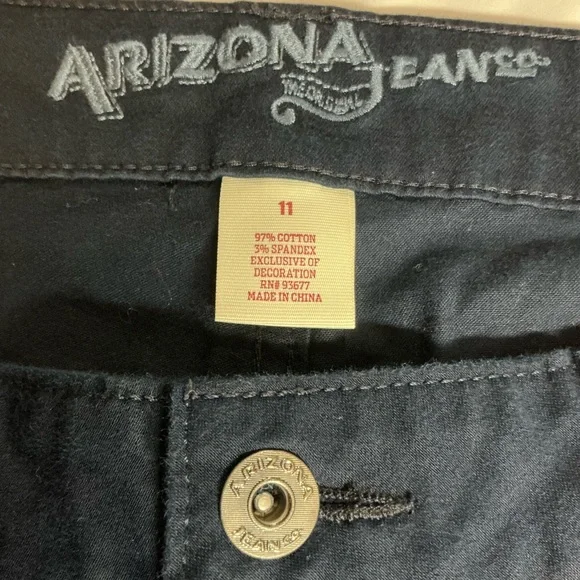 Arizona Jean Company Sateen Narrow Leg Blue Jeans with Branded Button - Picture 3 of 9